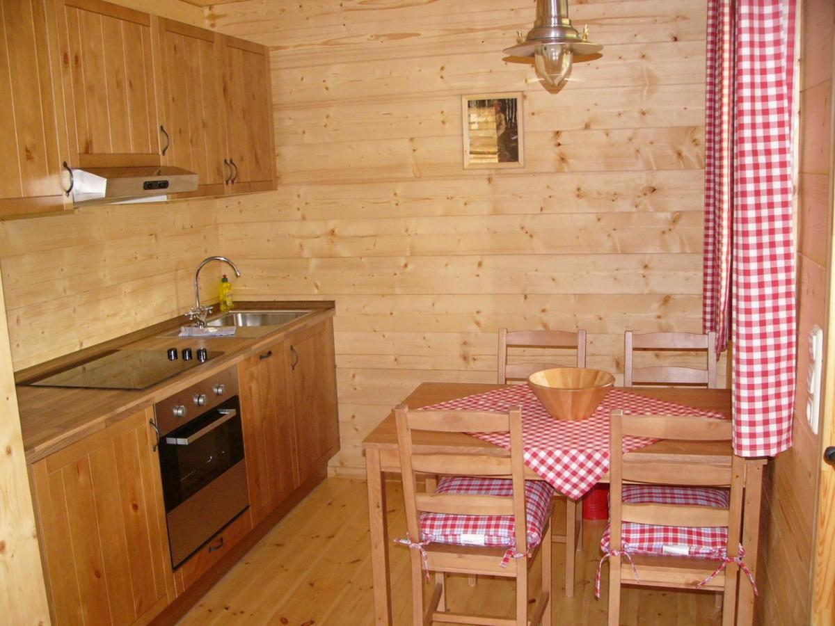 Horse Lake Ranch Neuendorf  Bagian luar foto