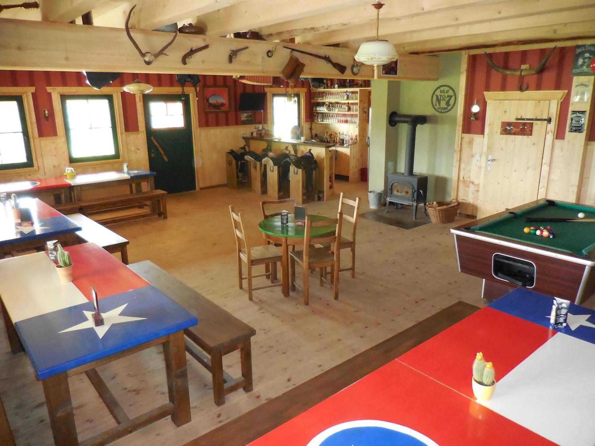 Horse Lake Ranch Neuendorf  Bagian luar foto