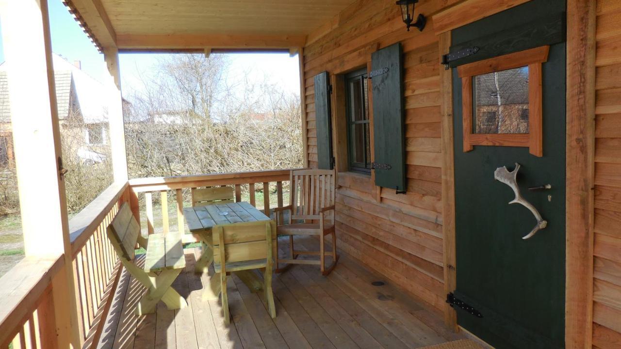 Horse Lake Ranch Neuendorf  Bagian luar foto